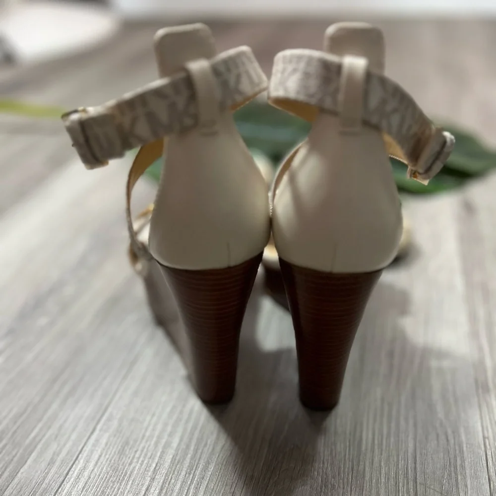 Michael Kors Carmen Logo Faux Leather Wedge Sandal ✨brand new✨No box
